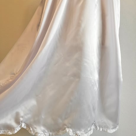 〈vintage〉puff sleeve & scallop hem lingerie gown