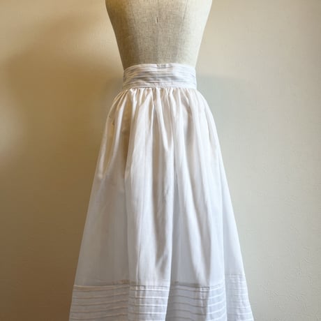 〈vintage〉white skirt