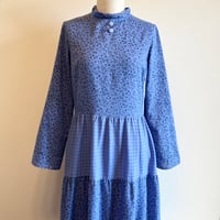 〈vintage〉liberty pattern onepiece with rabbit button