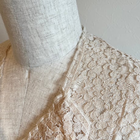 〈antique〉ribbon design lace tops