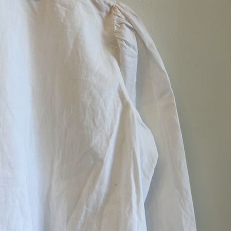 〈vintage〉round collar cotton blouse