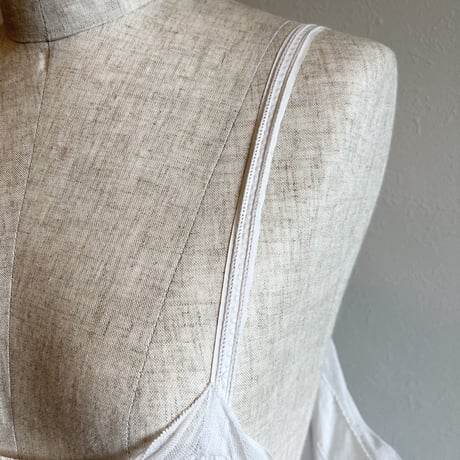 〈antique〉ladder lace hem onepiece