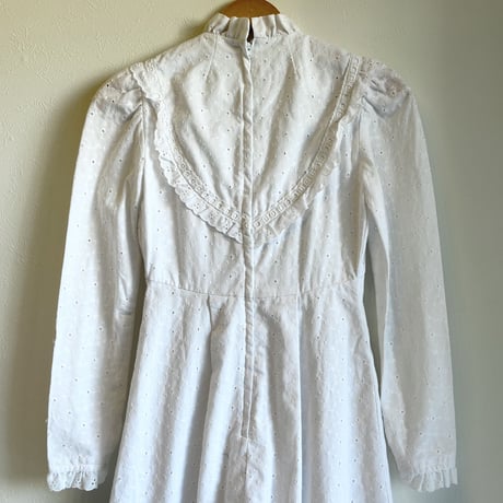 〈80's vintage〉cutwork embroidery puff sleeve onepiece