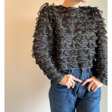 〈vintage〉black chiffon teared top
