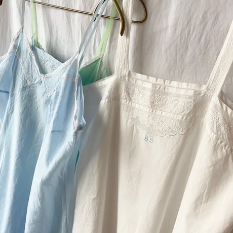 〈antique〉cotton onepiece