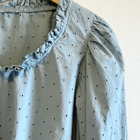 〈vintage〉eyelet cotton volume sleeve tops