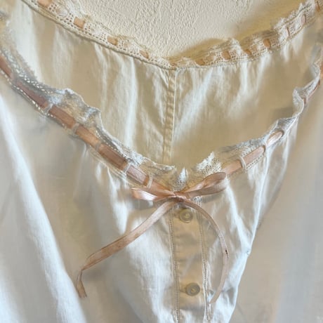 〈antique〉ladder lace blouse