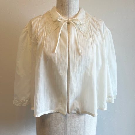 〈vintage〉butter color bed jacket