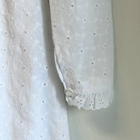〈80's vintage〉cutwork embroidery puff sleeve onepiece