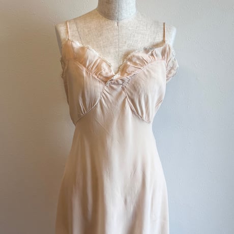 〈antique〉silk camisole onepiece