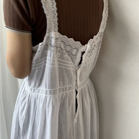〈antique〉eyelet cotton onepiece