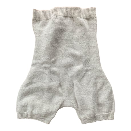 ぬいめのないウールコットンのはらまきパンツ