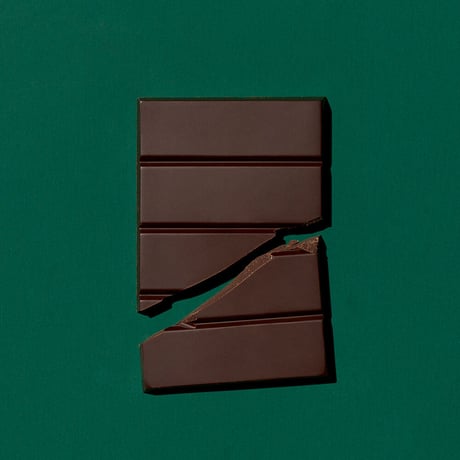 ローシク・オーガニック・チョコレート（乳製品不使用）
