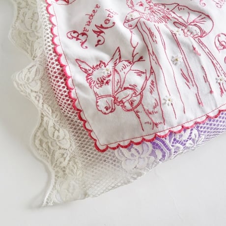 "upcycle" vintage embroidery lace bag  (man)