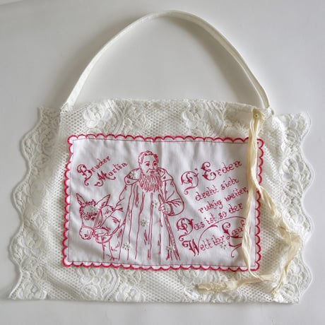 "upcycle" vintage embroidery lace bag  (man)