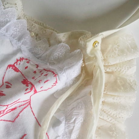 embroidery lace bag  (wedding)