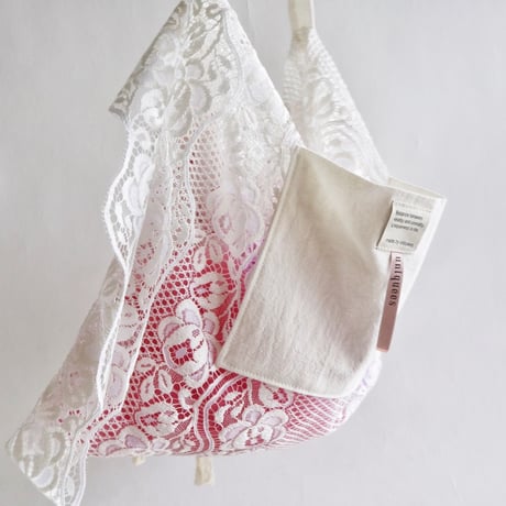 "upcycle" vintage embroidery lace bag  (woman)