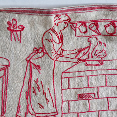 Euro vintage apron "b"