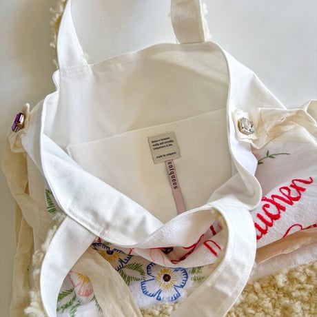 "upcycle" vintage embroidery bag (ecru)