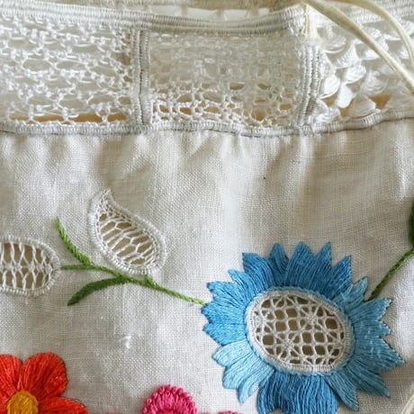 Japan vintage embroidery  bag  (flower)