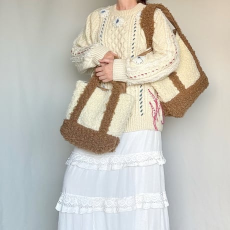 rum fur tote bag (brown)