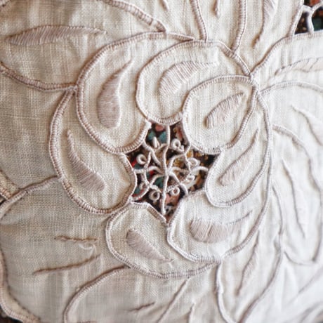 "upcycle" vintage lace  bag  (old rose)
