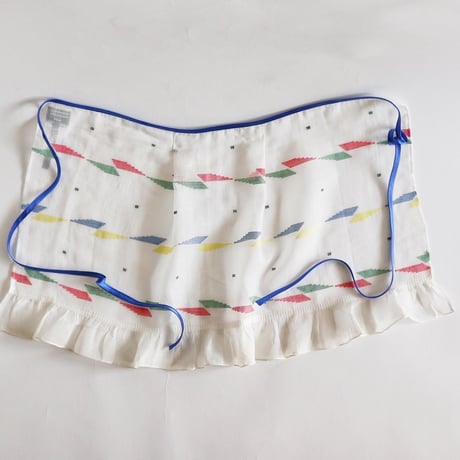 vintage lace frills apron