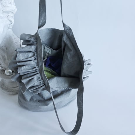 bucket bag　(dove grey)