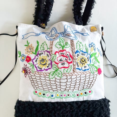 "upcycle" vintage embroidery bag (black)