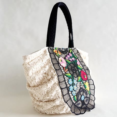 flower embroidery gather bag