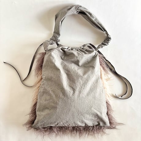 bicolor fur drawstring bag  （gray & mocha)