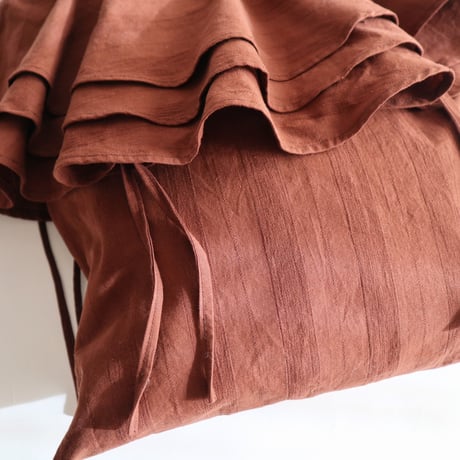 big frills bag (chocolate)