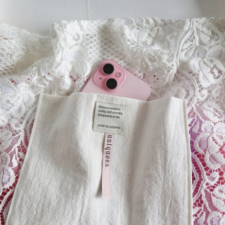 "upcycle" vintage embroidery lace bag  (man)