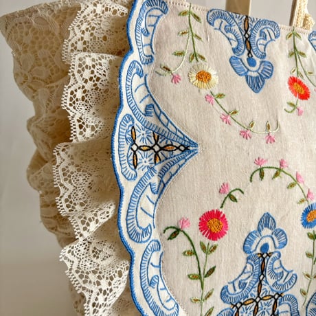 flower embroidery gather bag  ”A"
