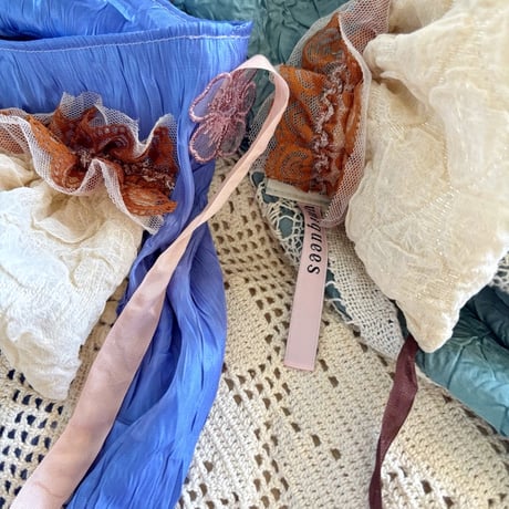 "upcycle" vintage lace  bag  (cornflower blue)