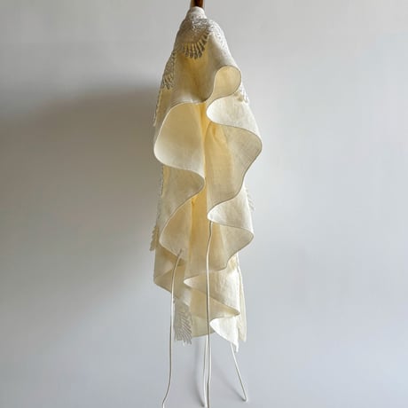 European linen scarf collar (white race)  "b"