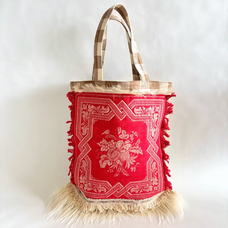 "upcycle" vintage  bag  (Doily)