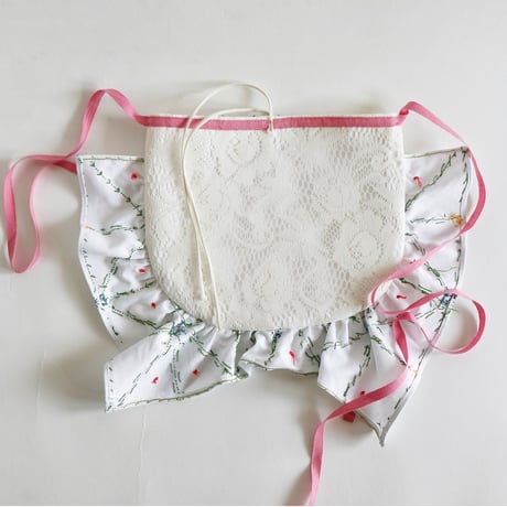 embroidery pochette(Hansel and Gretel)