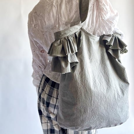 bucket bag　(dove grey)