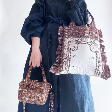 floral bag "b"