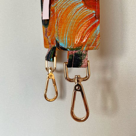 shoulder strap   ”k"