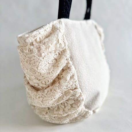flower embroidery gather bag