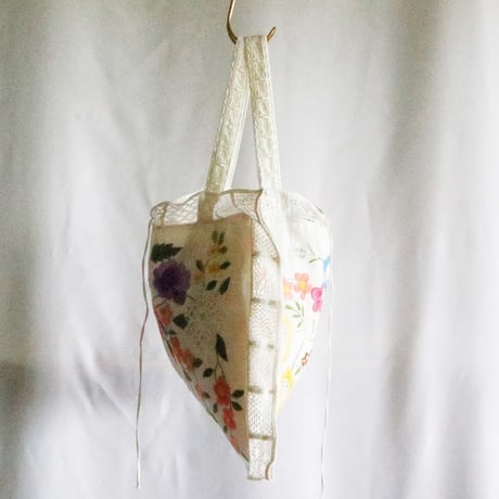 Japan vintage embroidery  bag  (flower)