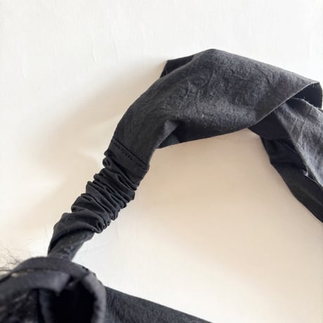 bicolor fur drawstring bag  （black & ivory)