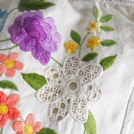 Japan vintage embroidery  bag  (flower)