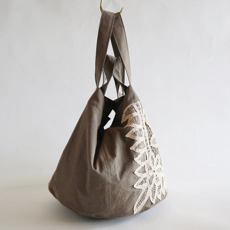 vintage lace bucket bag (mocha)