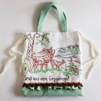 vintage embroidery bag (red deer)