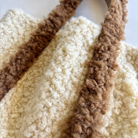 rum fur tote bag (brown)