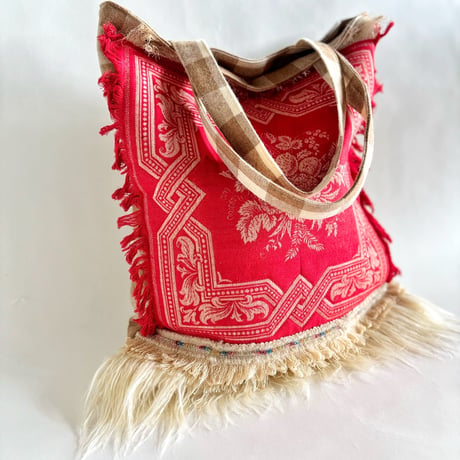 "upcycle" vintage  bag  (Doily)