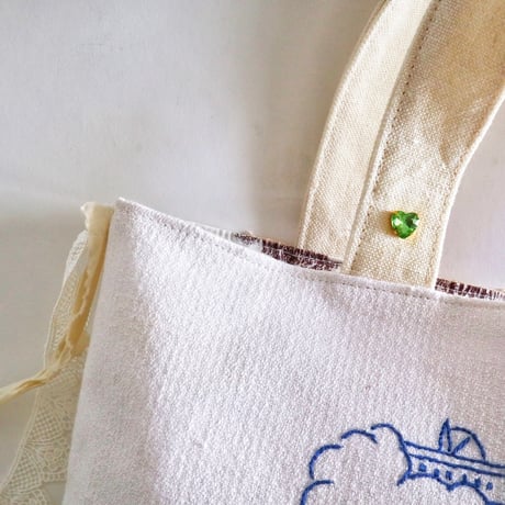 260617-31 vintage embroidery bag